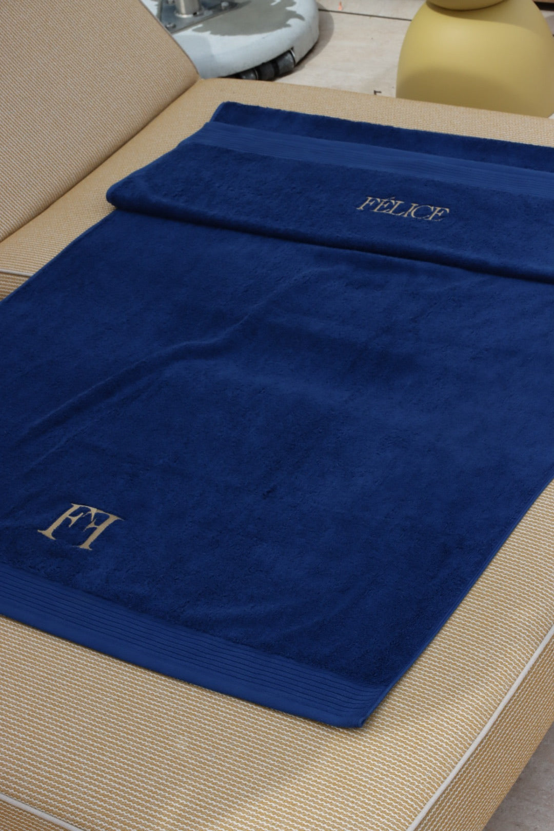 Félice Beach Towel